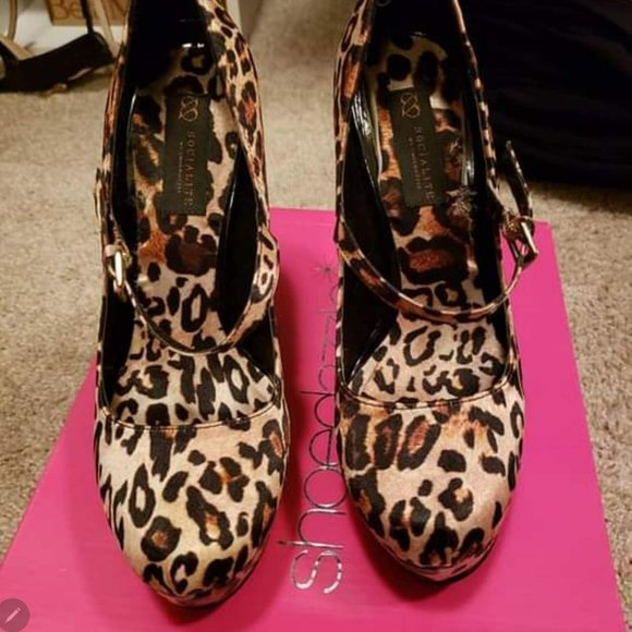 Leopard Maryjane Style Heels - Picture 2 of 4
